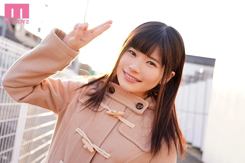 ちょっとの刺激でビクンビクン感じて何度も絶頂してしまう感度抜群な美少女 早漏イクイク敏感アイドルAVデビュー 藤井林檎