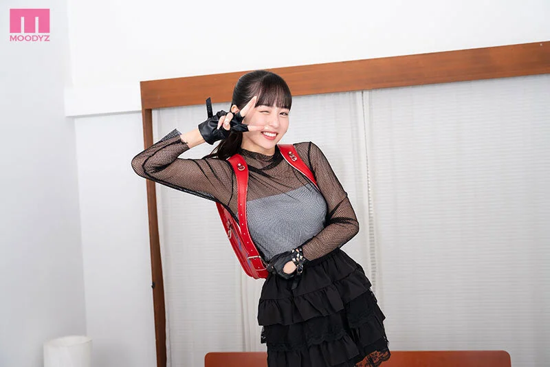 あれ、気づいちゃいましたか?活動期間4年メジャーデビューもしたアイドルが緊急AVデビュー 本城はな